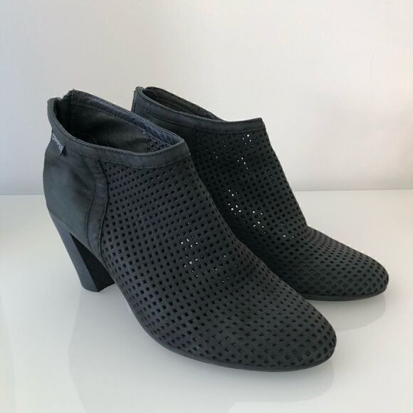 Camper Black Booties   - Picture 4 of 6